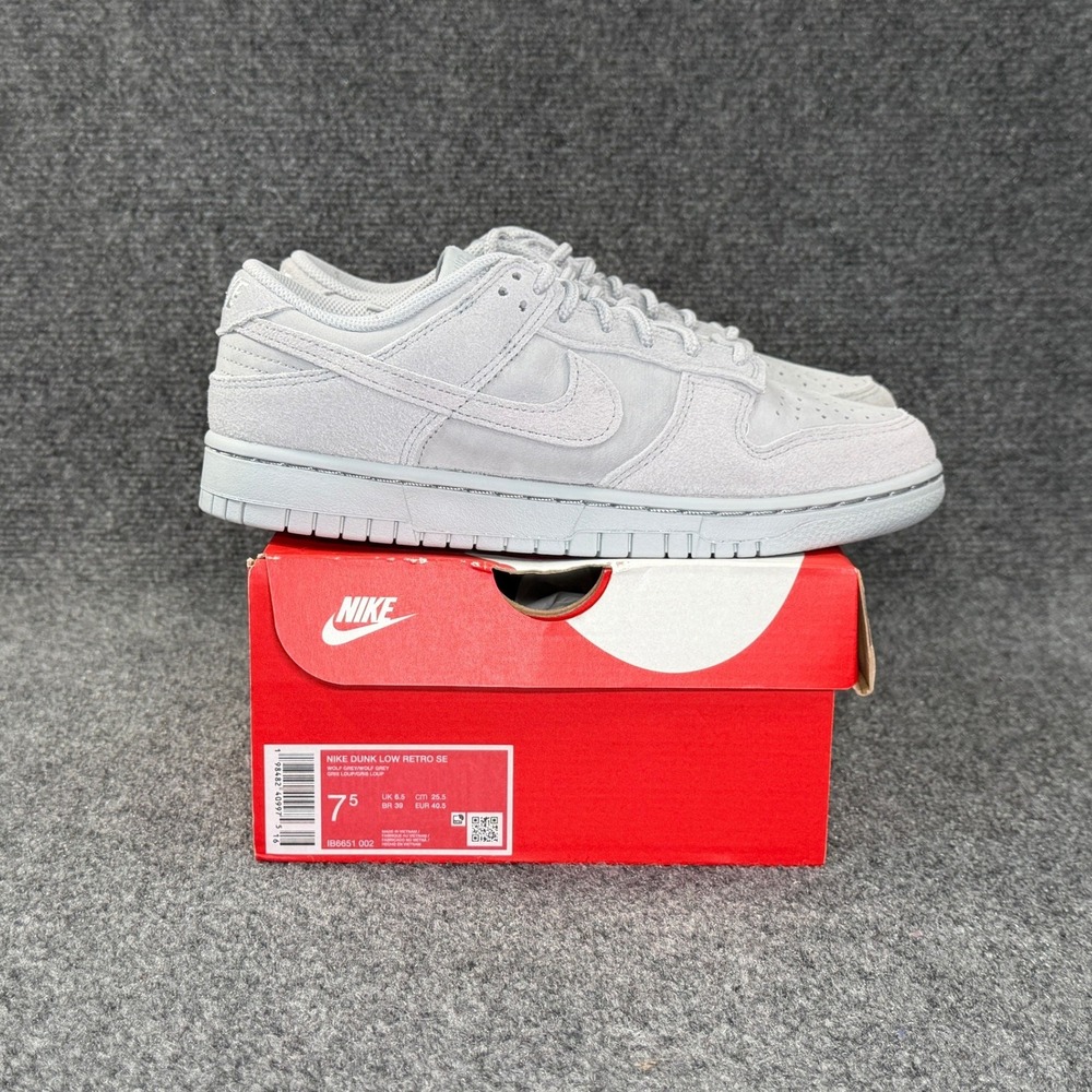Nike Dunk Low SE Shoes Men's 7.5 Wolf Grey Suede‎ Retro Athletic Sneakers